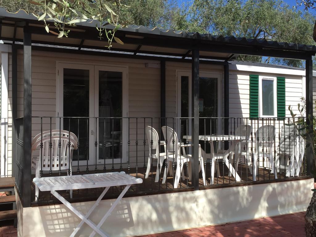 Camping Edy Diano Marina Esterno foto