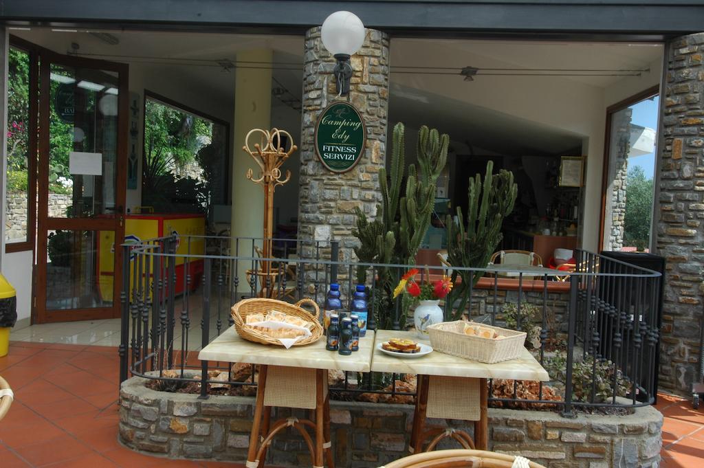 Camping Edy Diano Marina Esterno foto