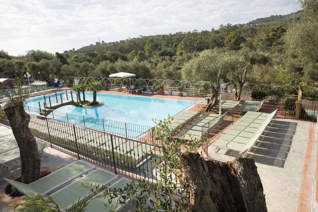 Camping Edy Diano Marina Esterno foto